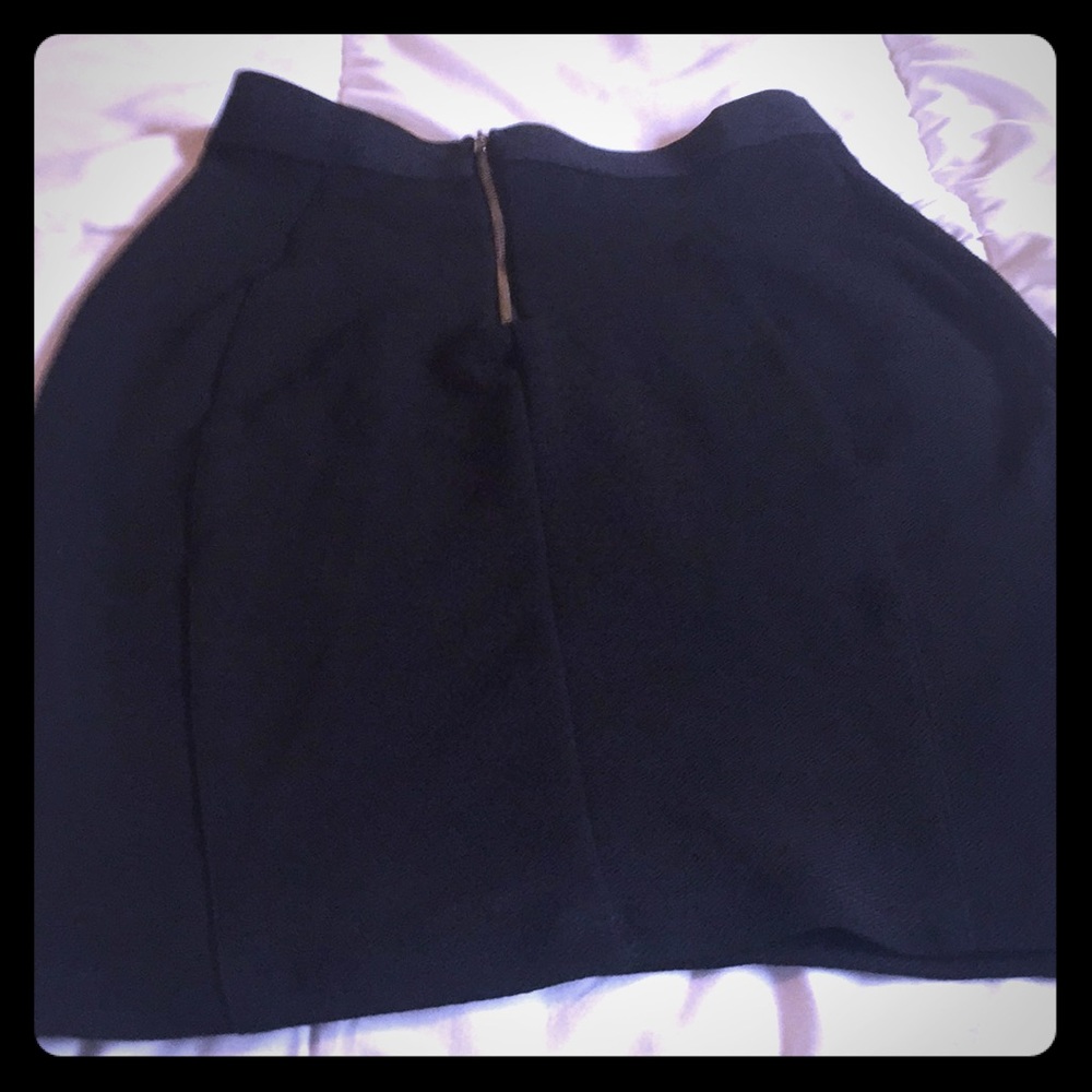 Olivaceous Stretchy pencil skirt